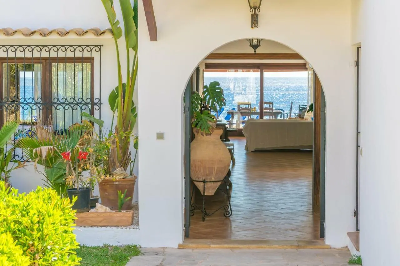 Villa Sol Naixent 卡拉费若拉